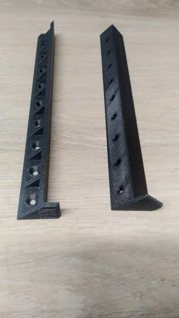 Giá đỡ kệ cho hộp máy in 3D trong xưởng - Image 1