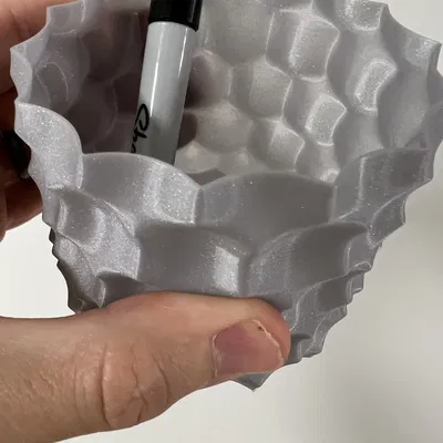 Chậu chống hình cầu với các cạnh được làm mềm