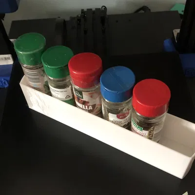 Giá đỡ gia vị 6 chỗ cho bếp