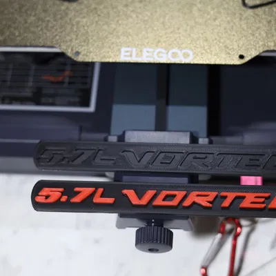 Biểu tượng Vortec 5.7 cho xe Chevrolet