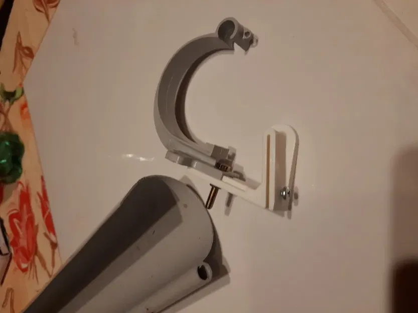 Bộ giá đỡ và kẹp cho máng nước nhựa nhỏ 50mm và 65mm - Image 5