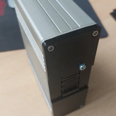 Bộ chuyển đổi DIN cho công tắc Teltonika TSW210