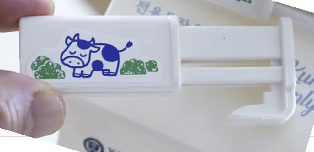 Kẹp giữ nắp hộp sữa an toàn và chắc chắn - Image 2