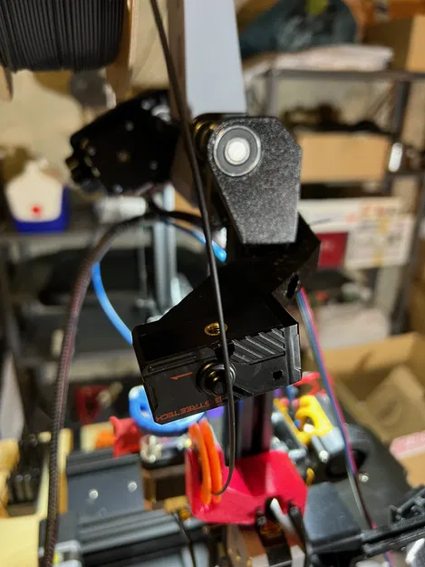 Giá đỡ cảm biến filament BigTreeTech BTT 2.0 cho Ender 3 - Image 2