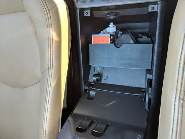 Khay để đồ trung tâm Miata / MX-5 NC - Image 2