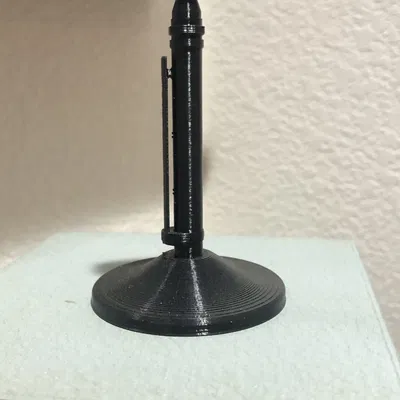 Microphone Astatic D_104 với thiết kế độc đáo