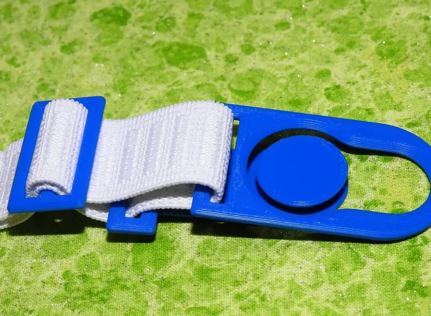 Cái móc giữ ga trải giường với thiết kế Fusion 360 - Image 4