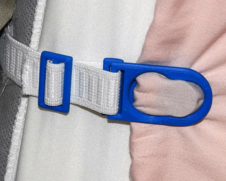 Gá giữ ga trải giường dày hơn với thiết kế Fusion 360 - Image 1