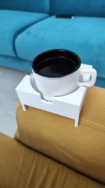 Giá đỡ cốc cho ghế bành tiện lợi - Image 1