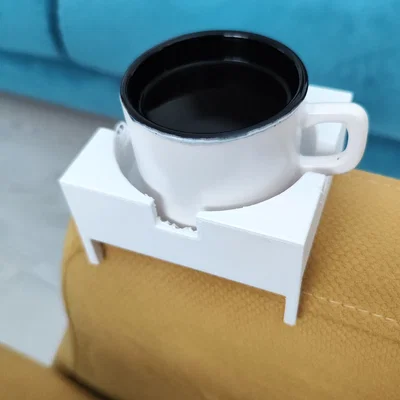 Giá đỡ cốc cho ghế bành tiện lợi