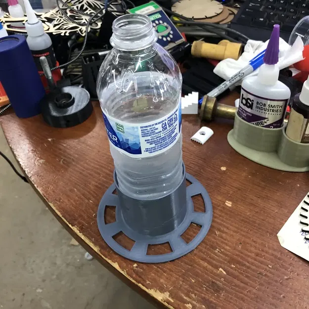 Giá đỡ chai nước 500 ml hoặc bia - Image 2