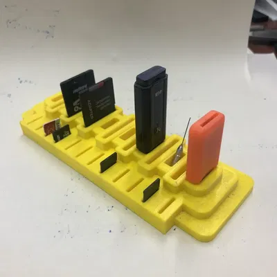 Giá đỡ media cho tất cả loại USB và Micro SD