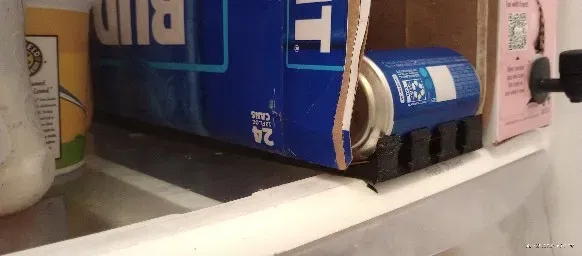 Khay đựng lon nước giải khát trong tủ lạnh - Image 3