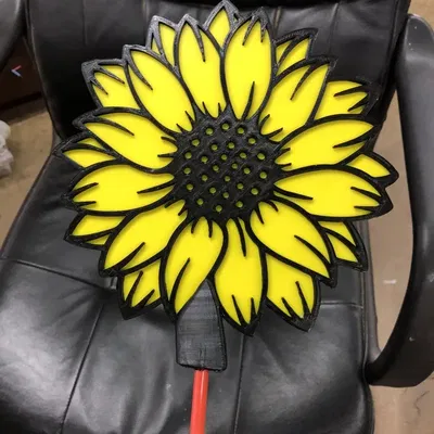 Nghệ thuật sân vườn in 3D hình hoa hướng dương