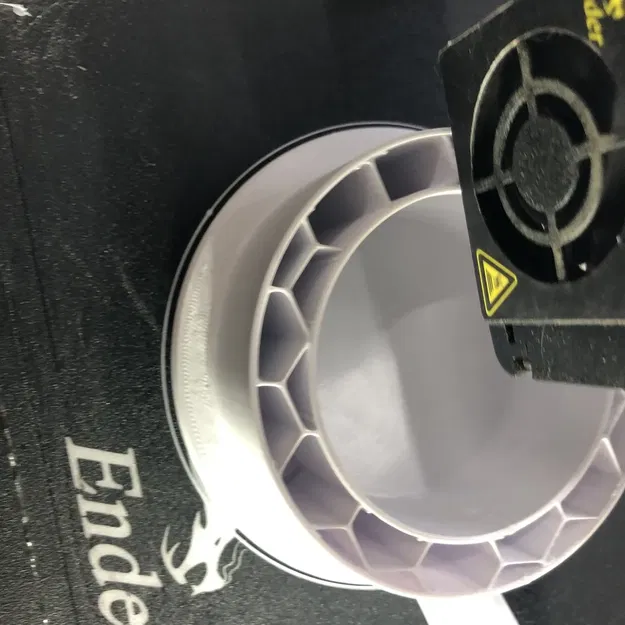 Giá đỡ cách nhiệt cho lon bia và chai nước 500ml - Image 6