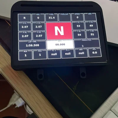 Bảng điều khiển SimRacing cho Raspberry Pi với màn hình 5 inch