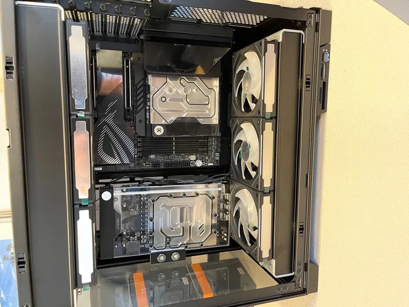 Đầu đọc thẻ đa năng Startech USB 3.0 cho case Lian Li O11 Dynamic EVO - Image 2