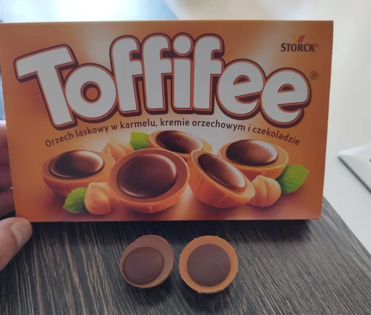 Mô hình kẹo Toffifee yêu thích của tôi - Image 3