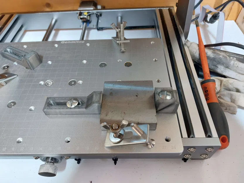 Kẹp ngón chân nén đơn giản cho máy CNC Genmitsu 3020 Pro Max - Image 1