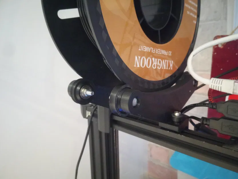 Giá đỡ cuộn K8200 với bánh xe pom cho Ender 3 Pro - Image 1