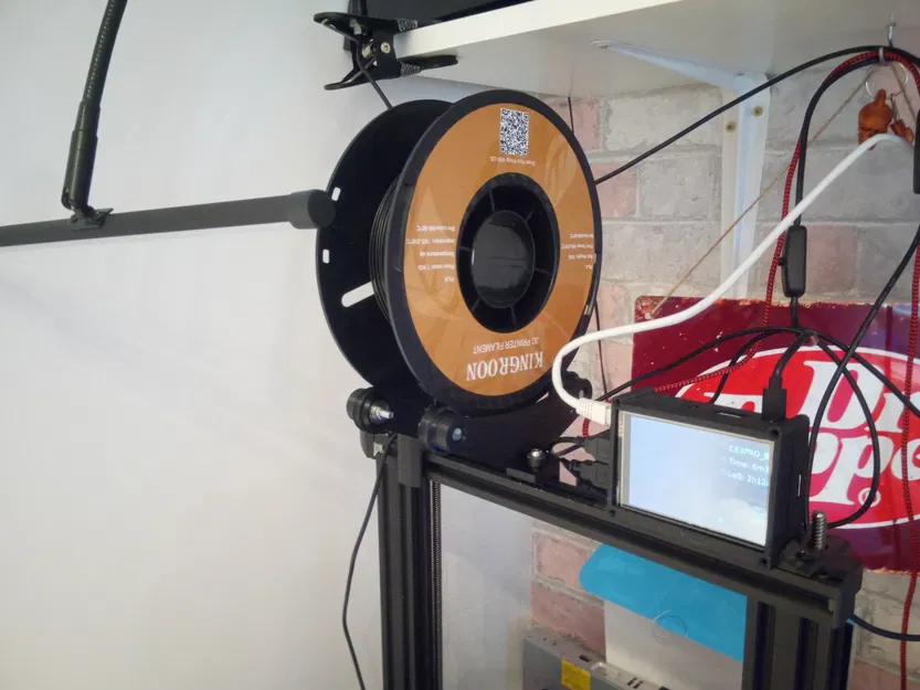 Giá đỡ cuộn K8200 với bánh xe pom cho Ender 3 Pro - Image 2