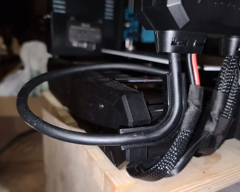 Giá đỡ dây sưởi giường Sovol SV06 - Image 1