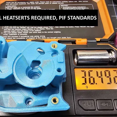 Đầu phun CW2 nhẹ với thiết kế khung xương