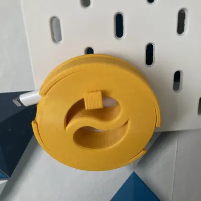 Giá đỡ cuộn dây cáp cho hệ thống Skadis của Ikea