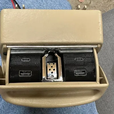 Sạc nhanh cho gạt tàn W201