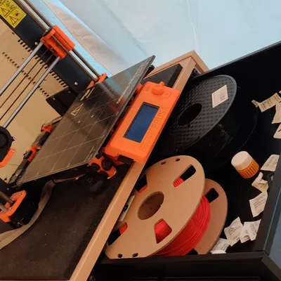 Giá đỡ cuộn filament trong ngăn kéo 2U cho máy in 3D