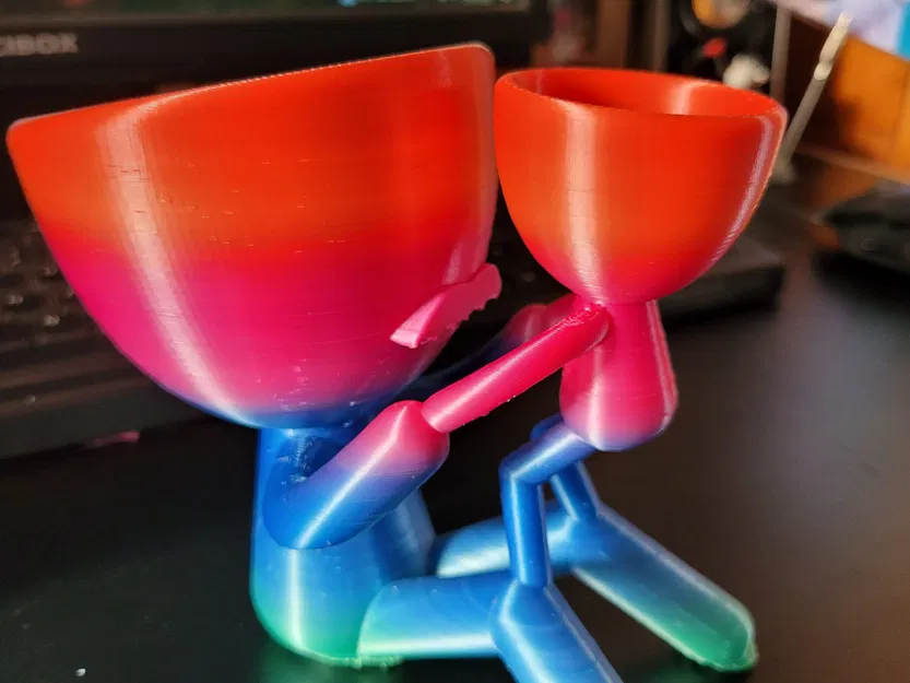 Ông Robert với bộ ria và cháu trai/cháu gái - Image 2