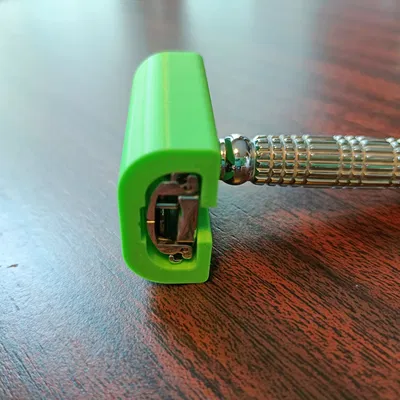 Nắp che dao cạo tự chế phù hợp với máy cạo râu