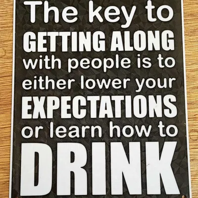 Biển báo hài hước - "Chìa khóa để hòa hợp với mọi người...