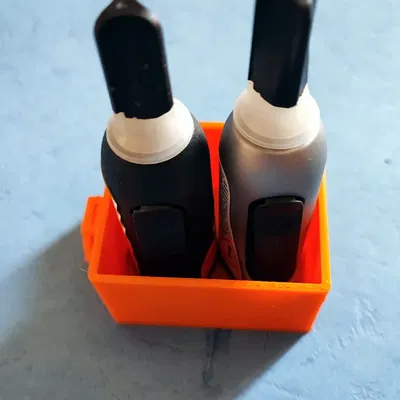 Giá đỡ hai chai keo cho tường lưu trữ tổ ong