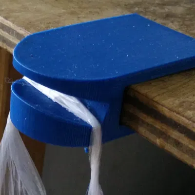 Giá đỡ túi nhựa treo dưới mặt bàn 15mm