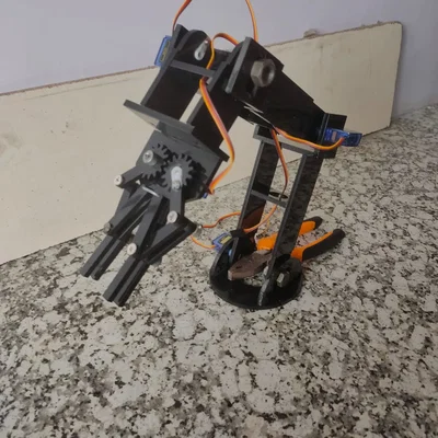 Cánh tay robot RoboArm dễ lắp ráp cho người đam mê công nghệ