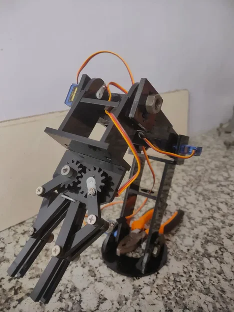 Cánh tay robot RoboArm dễ lắp ráp cho người đam mê công nghệ - Image 3