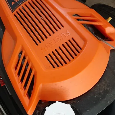 Nắp bình nhiên liệu cho máy cắt cỏ FUXTEC T680