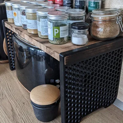 Giá đỡ kệ bếp với chân làm bằng gỗ 200x19mm