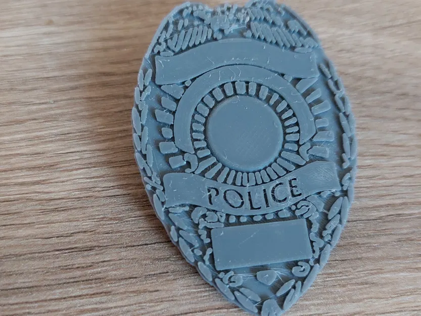 Huy hiệu cảnh sát có kẹp và kẹp lớn hơn - Image 1