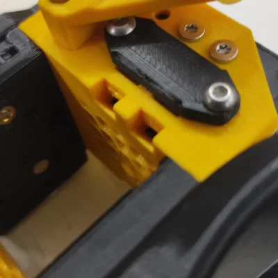 Giá đỡ cảm biến LJ18 cho E34M1 in 3D