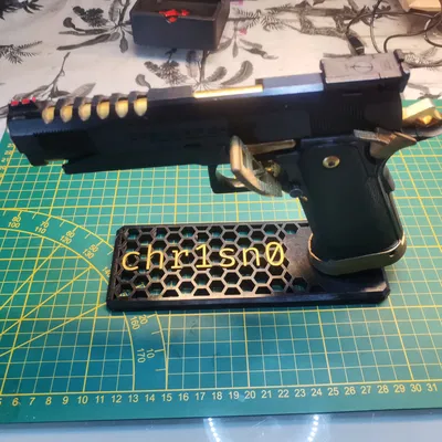 Giá đỡ cá nhân hóa cho Hi Capa