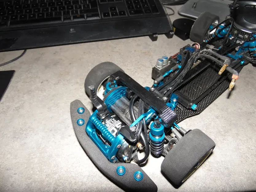 Giá đỡ giảm chấn Tamiya FF03 EVO lắp đặt dọc - Image 1