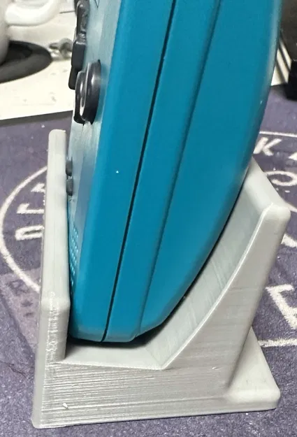 Giá đỡ Gameboy Color độc đáo và tiện lợi - Image 2