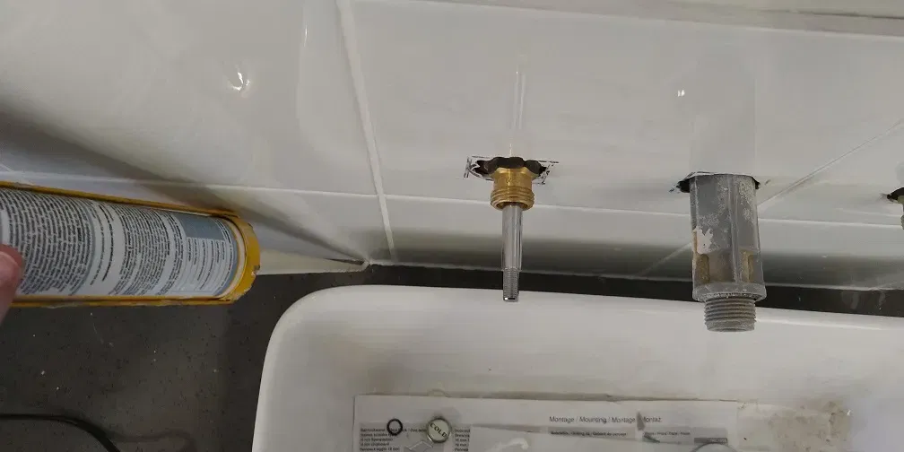 Vòi silicone mở rộng cho những vị trí khó tiếp cận - Image 3