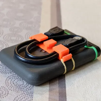 Giá đỡ cáp cho ổ cứng di động