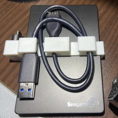 Ổ cứng di động Seagate Slim 1TB Cáp & Kẹp Adapter