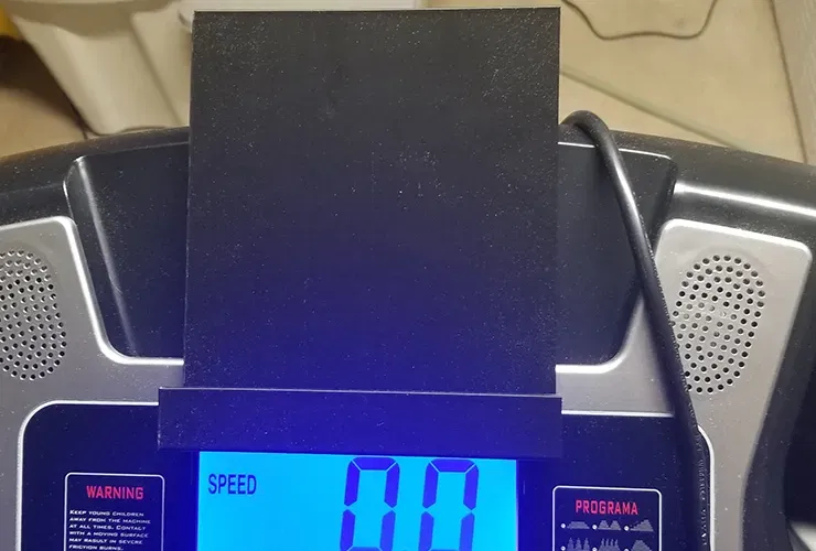 Giá đỡ máy tính bảng cho máy chạy bộ gập FYC JK8801F - Image 2