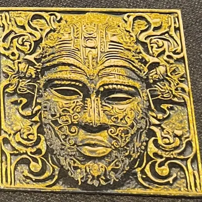 Khắc kim loại phong cách Hueforge cho bộ sưu tập dễ thương