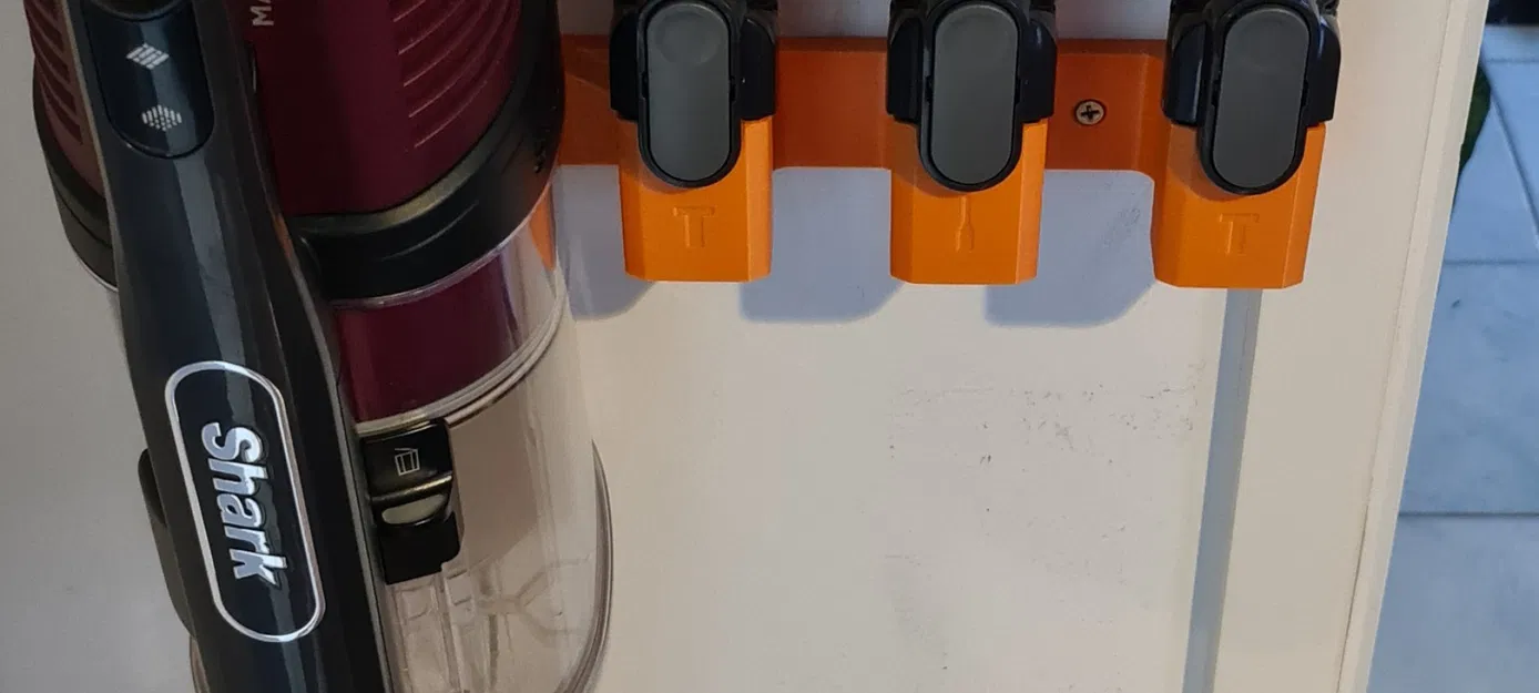 Giá đỡ treo tường Shark IZ202 với giá để dụng cụ - Image 2